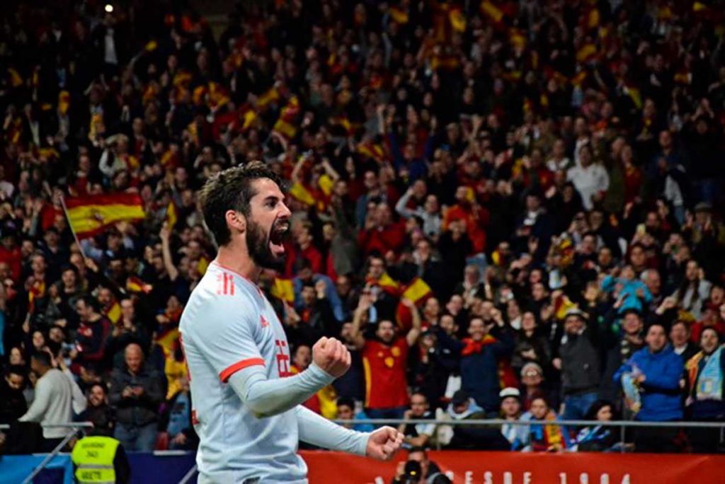 Isco y España dan un golpe de autoridad ante una Argentina sin Messi